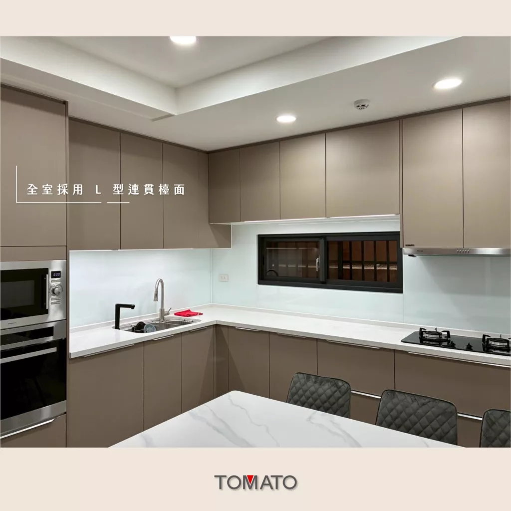 奶油風廚具裝潢案例